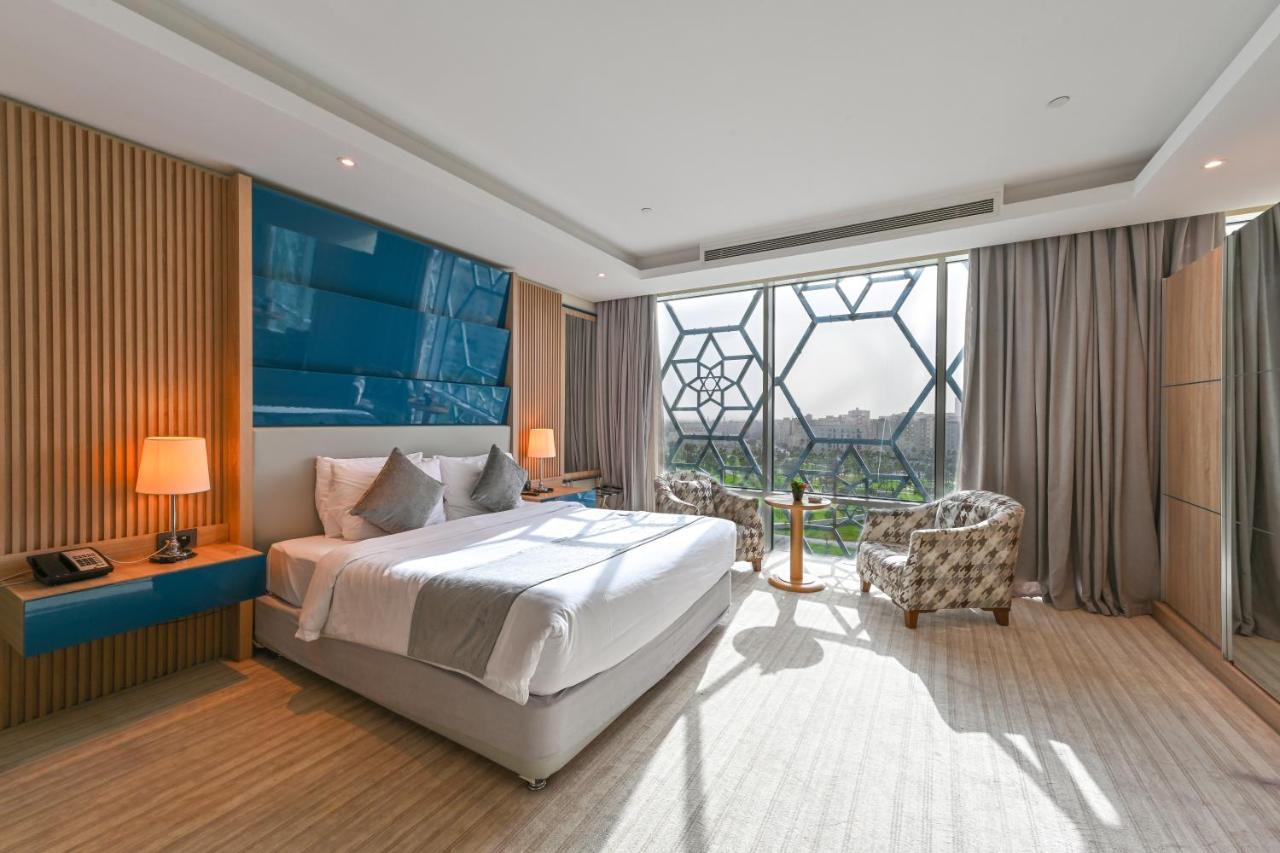 Al Mansour Suites Hotel Doha Exteriör bild