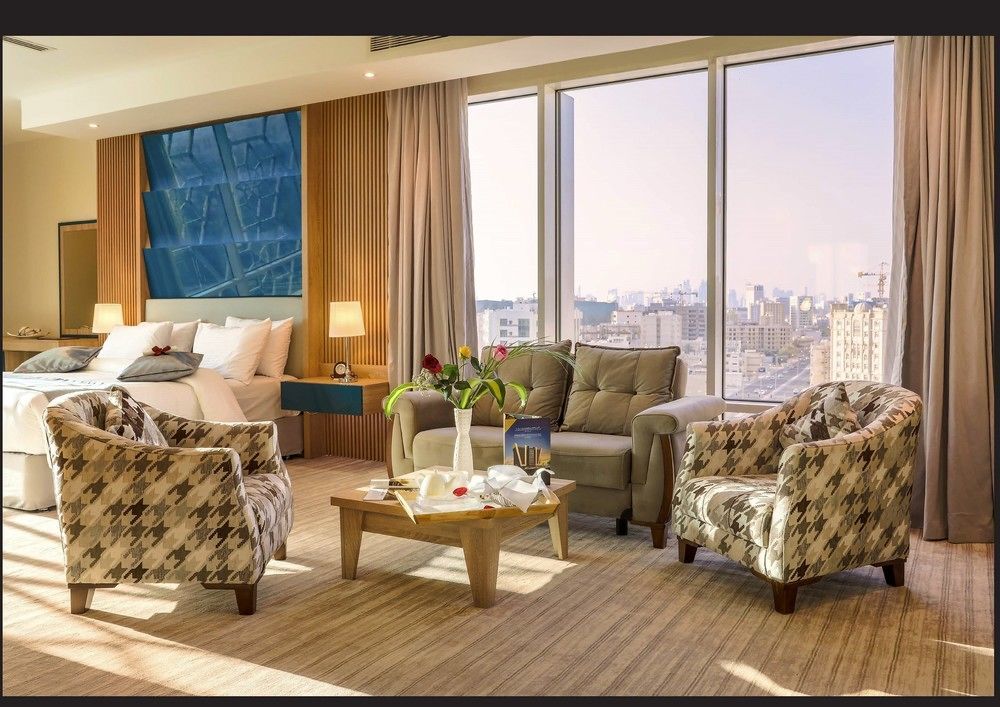Al Mansour Suites Hotel Doha Exteriör bild